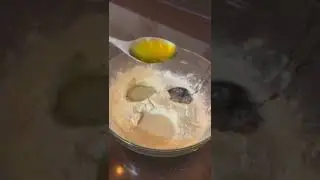 3 different recipes for pizza 🍕 ثلاث  وصفات مختلفة لعمل البيتزا 😋