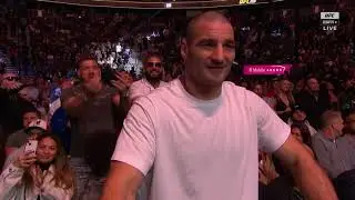 Sean Strickland and Dricus Du Plessis get into fight in crowd at UFC 296