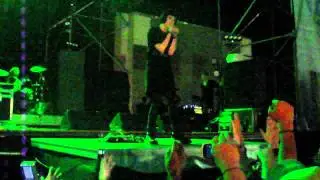Crystal Castles - 