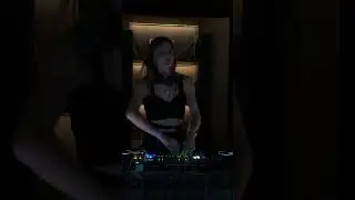 Paola играет в новом баре GABA Васильчука