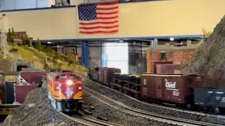 Mohawk Meets an E8 NJ HiRailers Show 11/20/22 Lionel Legacy