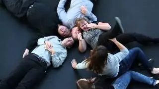 Family Portrait Pose Epic Fail!