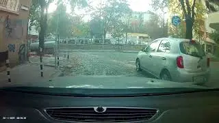 Отново Т-образно кръстовище