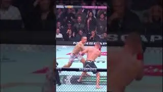 🤯 insane!!! #mmafighting #combatsport #mma #ufc300 #ufc #hawaii