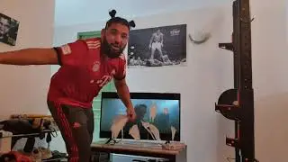Mohamed Henni brûle sa télévision ! #LDC #PSG #Bayern