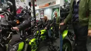 Motorcycle Hunting Stylin' and Profilin