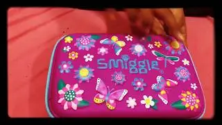 unboxing Smiggle pencil case