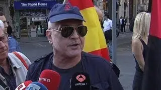 Tensión entre falangistas e independentistas catalanes