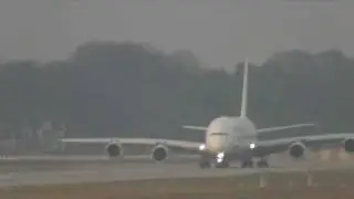 A380-800 take off AirFrance