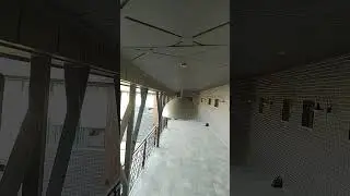 Как смотрятся светлые светильники на тёмном фоне