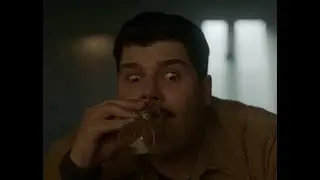 Пьяный реакционный такой себе стрим. Глин сосед.