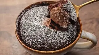 كيكه شوكولاته الكافيهات السريعه ف دقيقه واحده بس وبدون بيض  نوتيلا ١