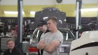 Vapaa-ajan harrastelua. Putkistoa(E92)/Hifejä(E82)/Sutimista 700hv herrasmiesvolvo (Meksikossa).