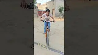 Cycle se girte girte Bach gai #shorts