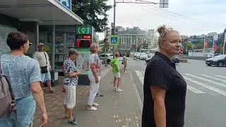 Сочи сейчас, улицы Островского, Московская, Конституции СССР. Выход к реке. Резкая осень 24.08.2024
