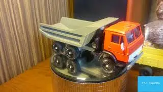 KAMAZ 5511 от Элекон. Горизонтальные ребра на кузове. Модель в масштабе 1:43