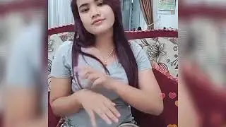 Biar kelihatan dilepas baju yaa semok montok kali