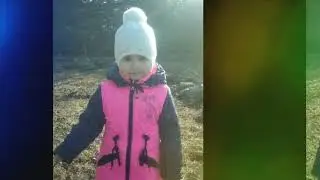 Олесенька весной 20018 гуляет