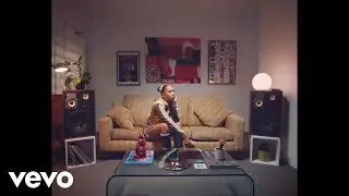 Shanae - am i dumb?