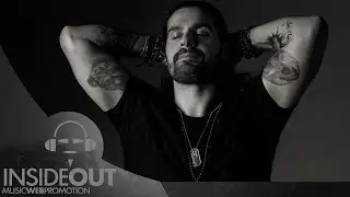 Μηνάς Τσίγκος - Χίλιες Σιωπές (Acoustic Cover) | Official Music Video