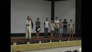 Марина Кулакова читает своё стихотворение (2015 год)