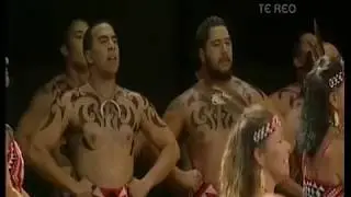 Tuhourangi Ngati Wahiao  - Poi Medley
