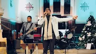 Clifford Enobun singing Bethel Music’s ‘GOODNESS OF GOD’ at 2023 Crossover Service in the UK