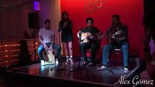 Agüita salá en el café olé