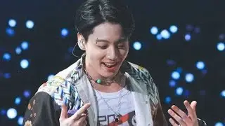 Jungkook--I Kissed A Girl(fmv)