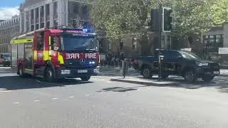 London Fire engine￼ Respond￼ing ￼in Whitechapel￼