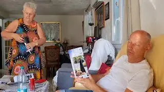 В гостях у Свекрови. Она по-другому не может! Набрали продуктов по копеечной цене. Шторы от мух