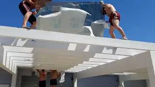 Mounting 8mm monolithic polycarbonate on a wooden structure