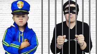 Ева как Полицейский ловит воришку