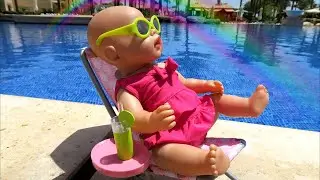 Поехали на море с BABY born💦, видео для детей(0+)