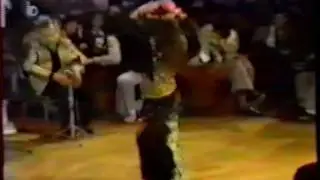 Nadia Gamal Tabla Solo, joking and folkloric dance 1/2 -  نادية جمال