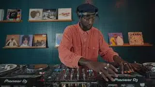 Djoon live with Kapela