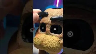 Sculpting Freddy’s head out of clay | FNAF movie 