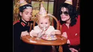 Omer Bhatti (rumored secred lovechild) and Michael jackson new photos emerge