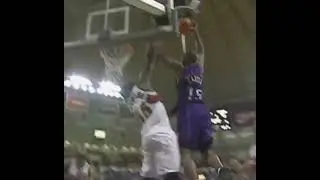 Vince Carter dunks on Dikembe Mutombo (1999)