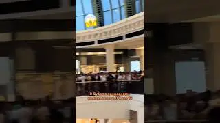 Очередь за новым IPhone 15 в Дубае 🫣