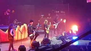 Helloween-Live in Madrid ( Wizink center) 09/12/2017/