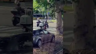Scooters nas Ruas de Florença - Itália