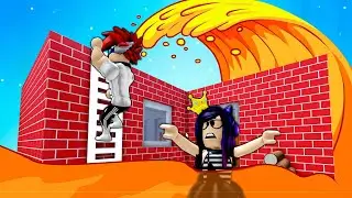 BUILD to SURVIVE the LAVA TSUNAMI in Roblox | Kori