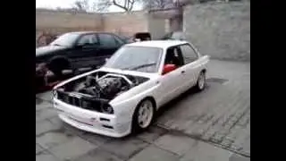 COI_RACE_CAR #01 - BMW E30