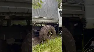 Скучный болотоход , даже лебедку ни разу не размотал.