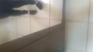 provando sapatos da minha irmã