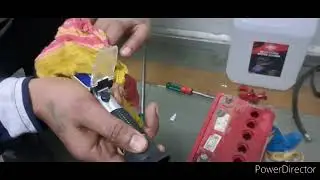 Battery Specific Gravity Check by Reflectometer