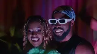 Tungi - First Class (Official Music Video)