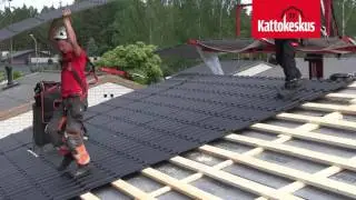 Kattopeltien tai kattotiilien asennus