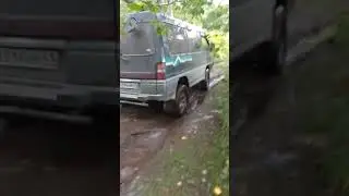 Дэлика ползет на Авачу Камчатка